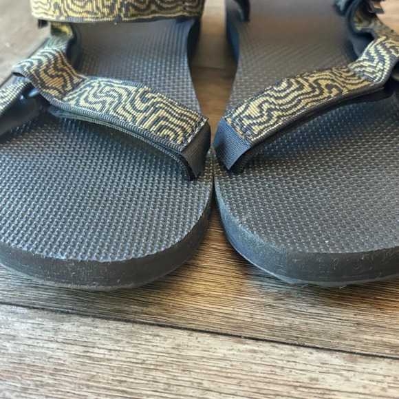 Teva Men’s Sandals NEW - Picture 8 of 8